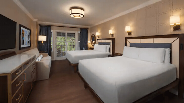 Water View – Club Level